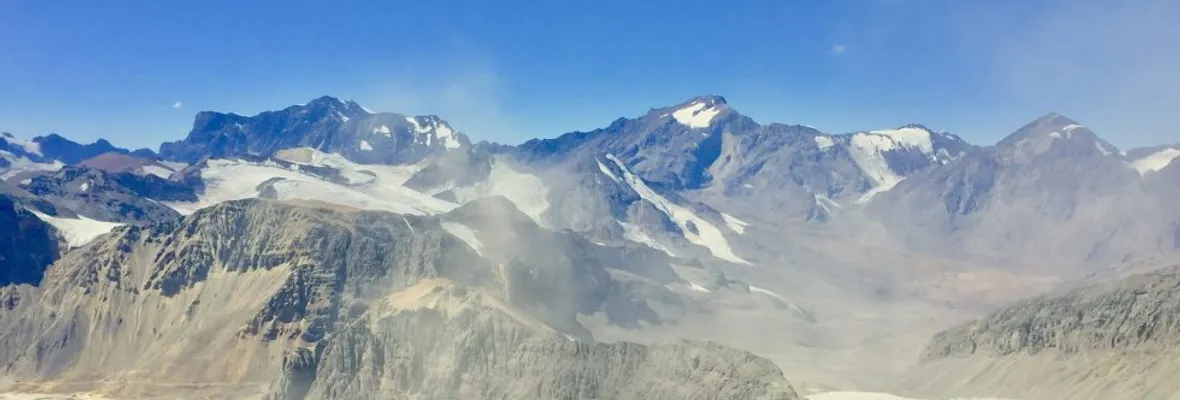 Contaminación por minería a tajo abierto acelera el retroceso de glaciar Olivares Alfa en Chile central, confirma estudio