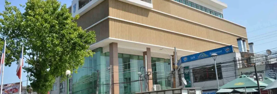 "Perras qlas": Nuevo escándalo en el DEM de Coronel provoca despido de funcionarios y sumario por chat antimujeres