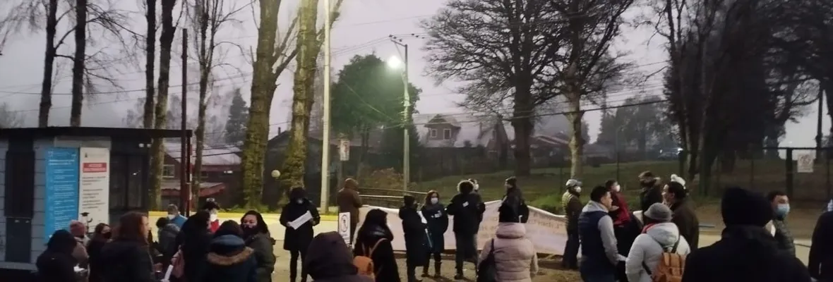 Trabajadores y trabajadoras de la Universidad Austral se toman sus dependencias mientras continúa la huelga docente