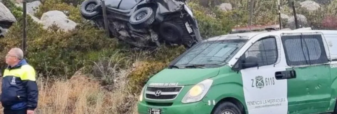 Carabinero muerto en accidente vehicular se transportaba en camioneta robada y se encontraba con licencia médica