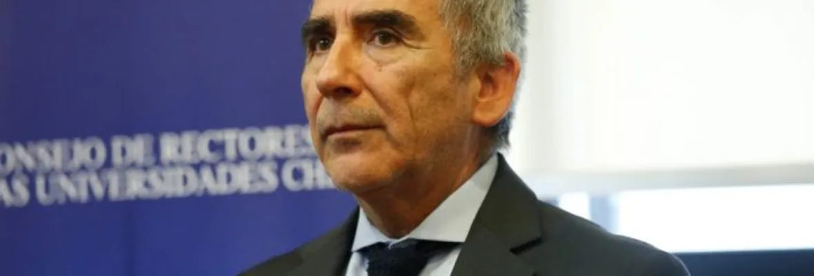 Carlos Peña: El último intelectual orgánico de los noventa