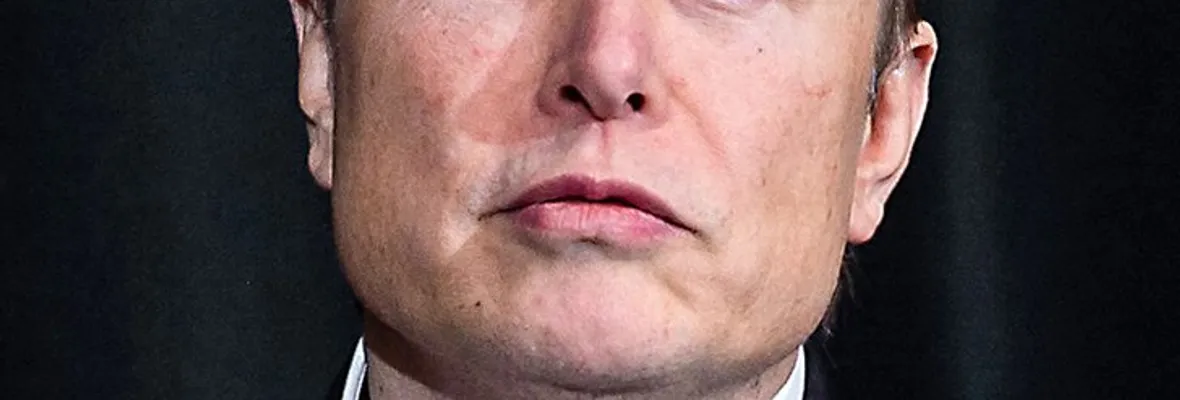 ¿El hombre más rico del mundo está arruinando Twitter? Despidió a la mitad del personal y cobra por lo que antes era gratuito