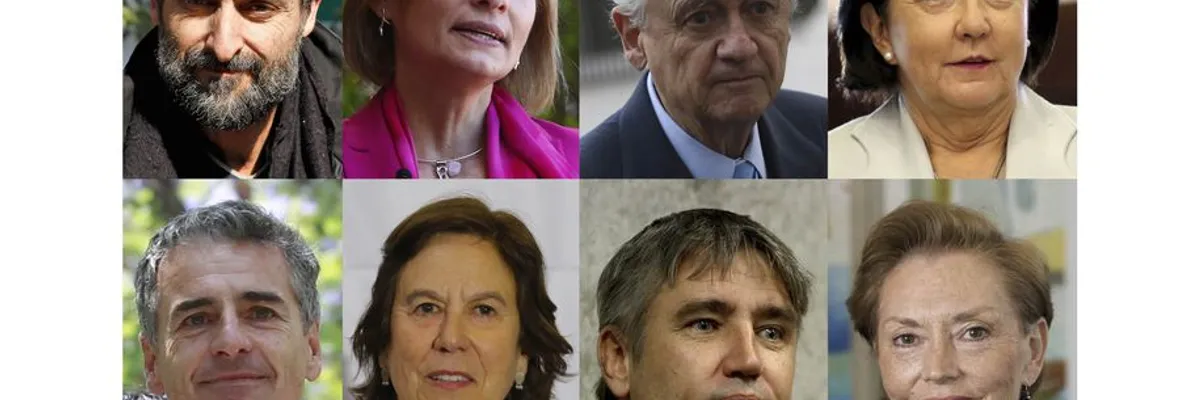 Conductor fracasado de TV, políticos financiados por SQM, AFP y uno que fingió un cuchillazo: Los "Amarillos" que negociaron acuerdo constitucional sin representar absolutamente a nadie