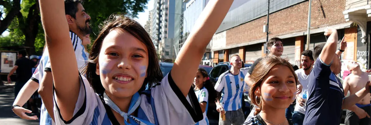 Triunfo argentino celebrado por el mundo: salvo las Malvinas donde está prohibido