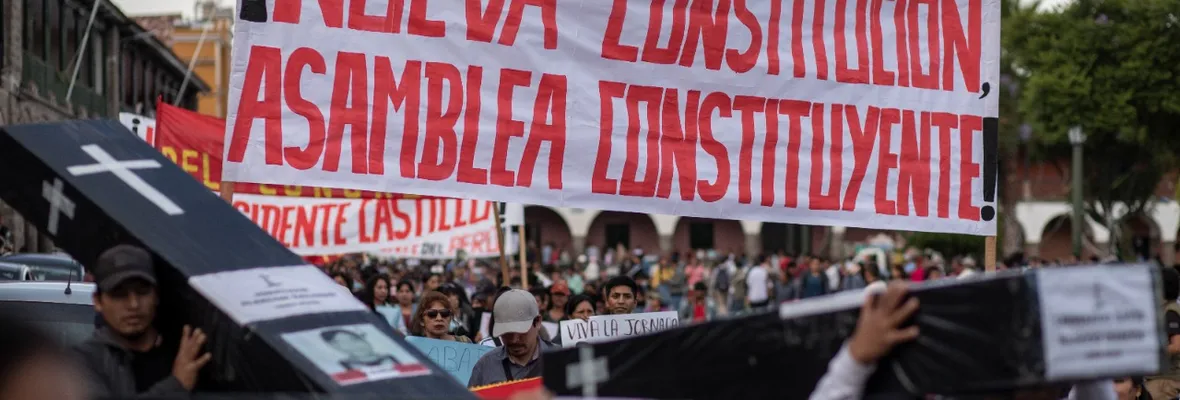 Perú: Continúan manifestaciones exigiendo salida del Gobierno y asamblea constituyente