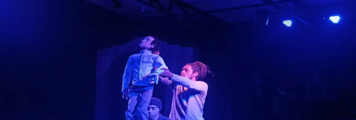 Denuncian a Universidad Católica de Concepción por censurar obra teatral basada en infancia de Silvio Rodríguez