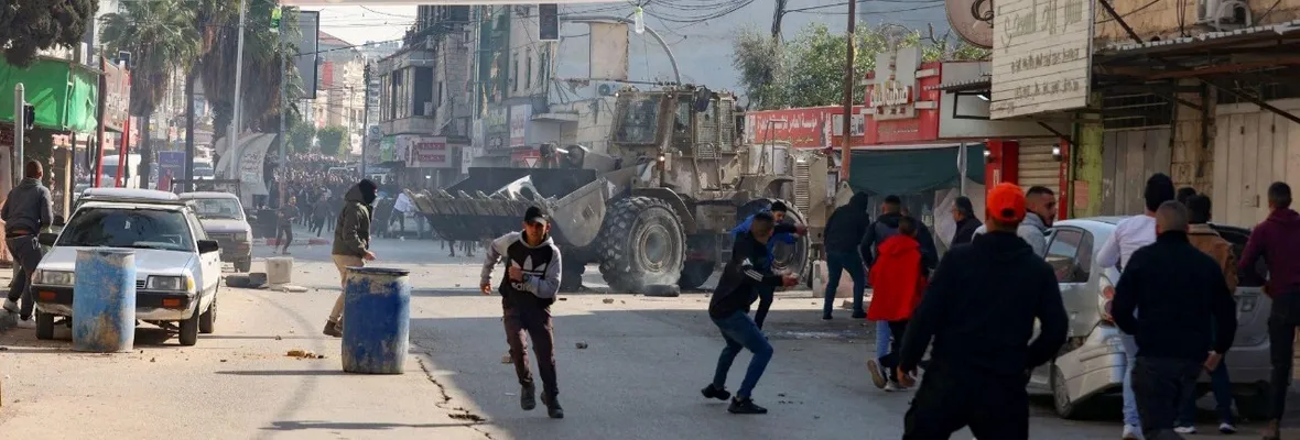 Ataque del ejército israelí a campo de refugiados deja al menos nueve palestinos muertos