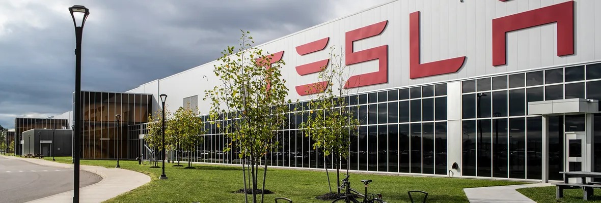 Tesla realiza despidos masivos para combatir sindicato de trabajadores en formación