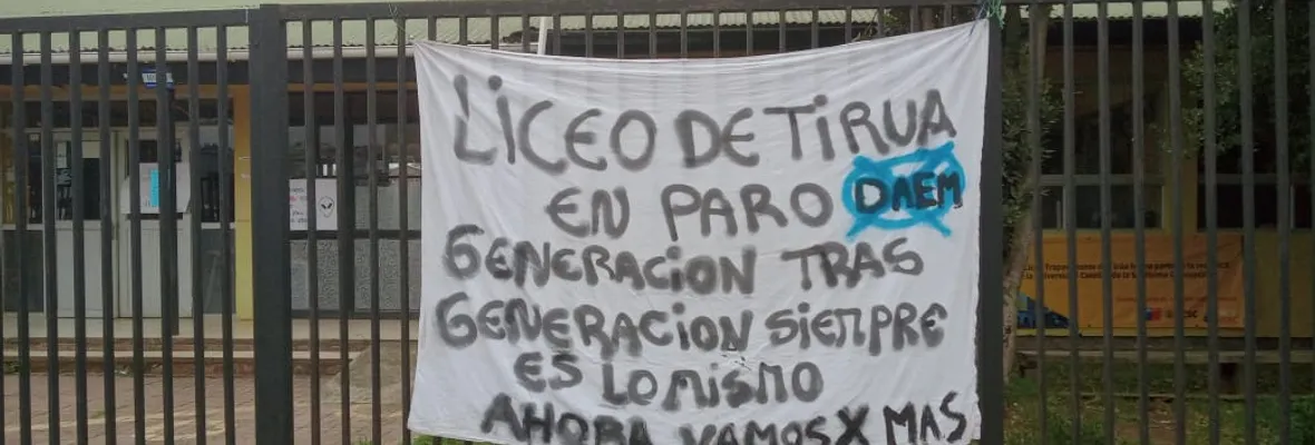 Condiciones de precariedad en el establecimiento provoca paro en Liceo Trapaqueante de Tirúa: Comunidad acusa nula disposición del municipio
