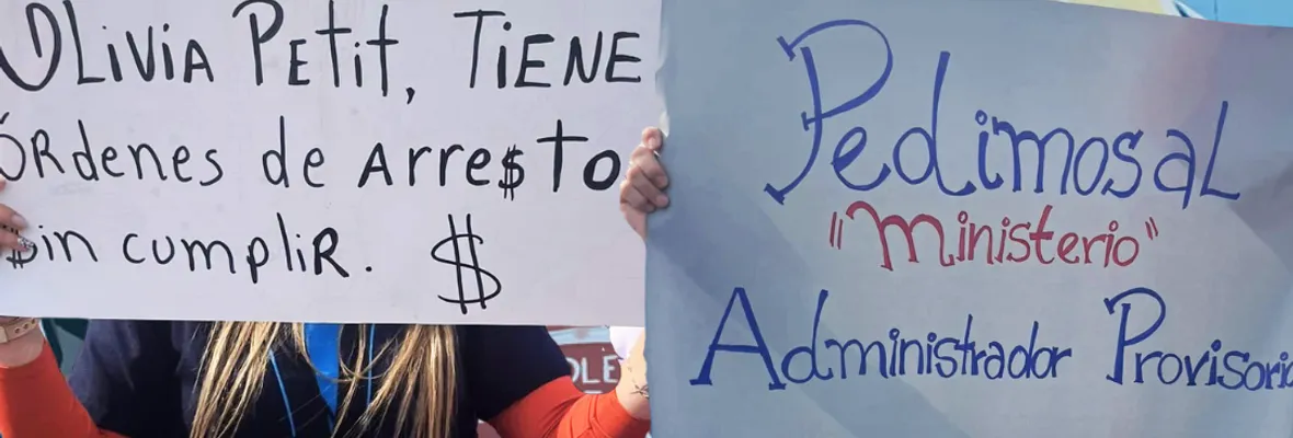 Ante denuncias por irregularidades: Docentes de Escuela Enrique Molina Garmendia de Hualpén exigen designación de nuevo administrador provisional