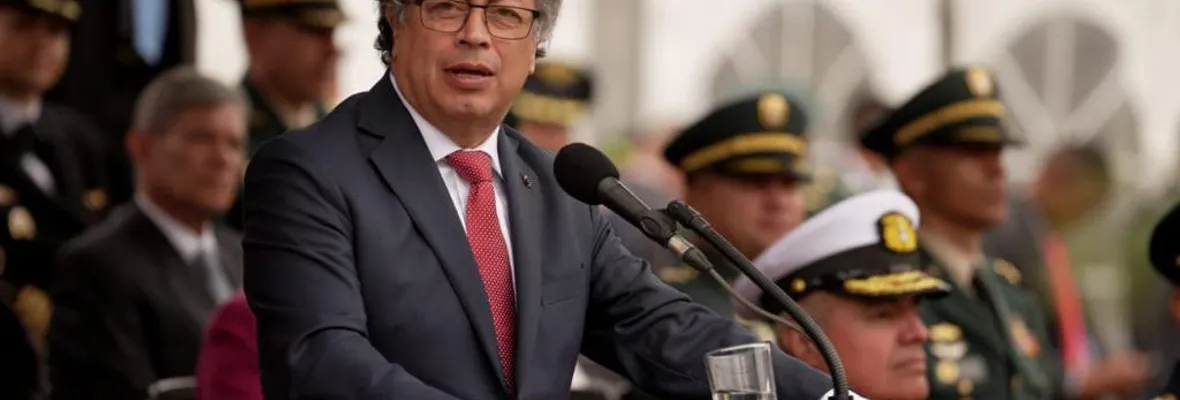 Escalada golpista contra Petro:"siguiendo los pasos del Perú"