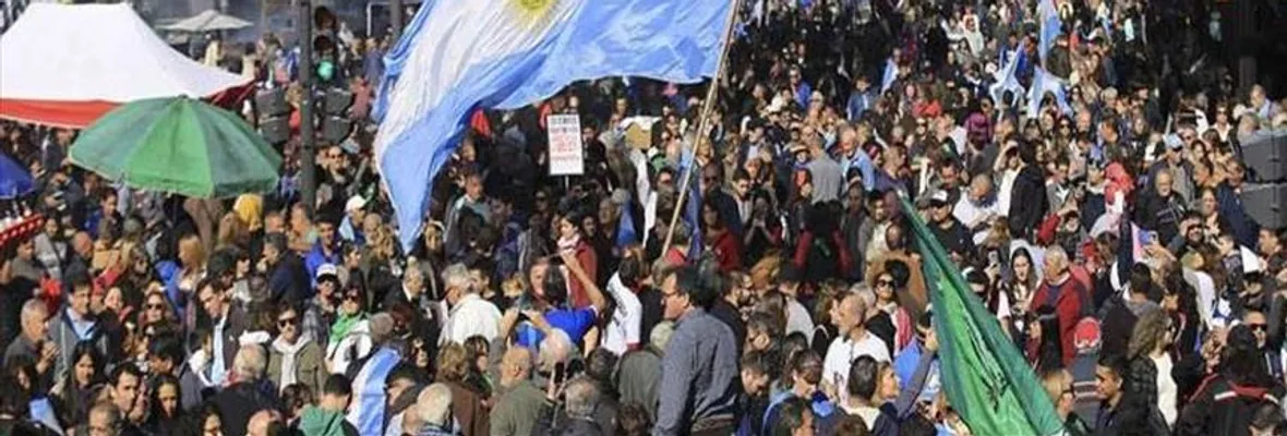 Pesimismo, hambre, desilusión, con elecciones a la vista