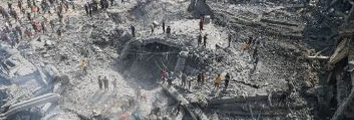 Asoladores ataques israelíes han dejado 5.795 muertes y 18.000 personas heridas en Gaza y Cisjordania, indican cifras oficiales