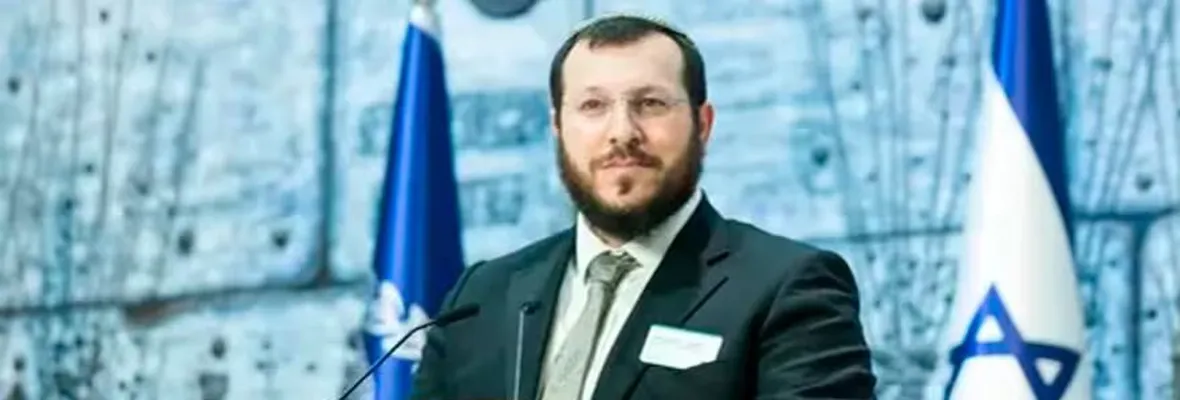 Gobierno de extrema derecha israelí mantiene a ministro que amenazó con lanzar bomba atómica en Gaza a pesar de haber anunciado su salida