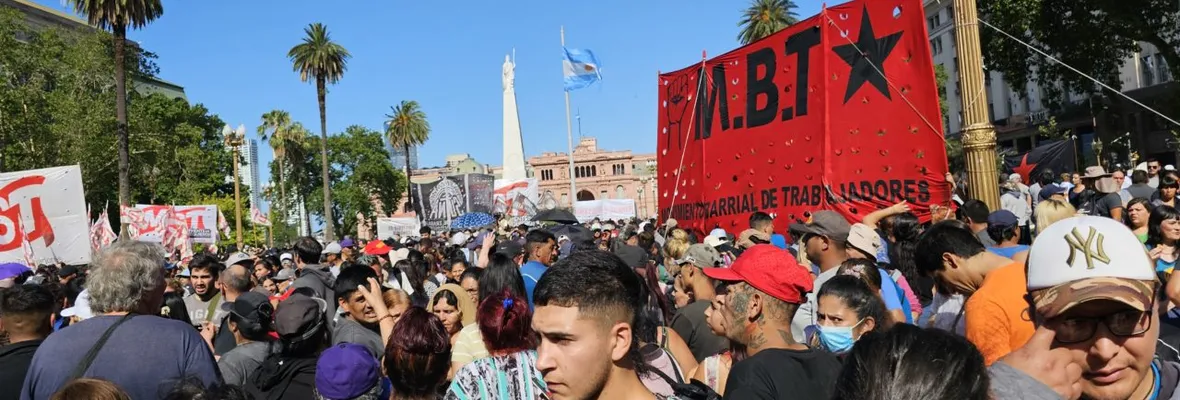 Sin la ayuda de las fuerzas del cielo, Milei se enfrenta a la dura realidad
