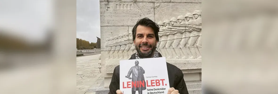 Presentan en Concepción los libros “Chile 1973. Monumentos y murales en la RDA y la RFA” y “Lenin Vive. Sus monumentos en Alemania” del historiador Carlos Gomes