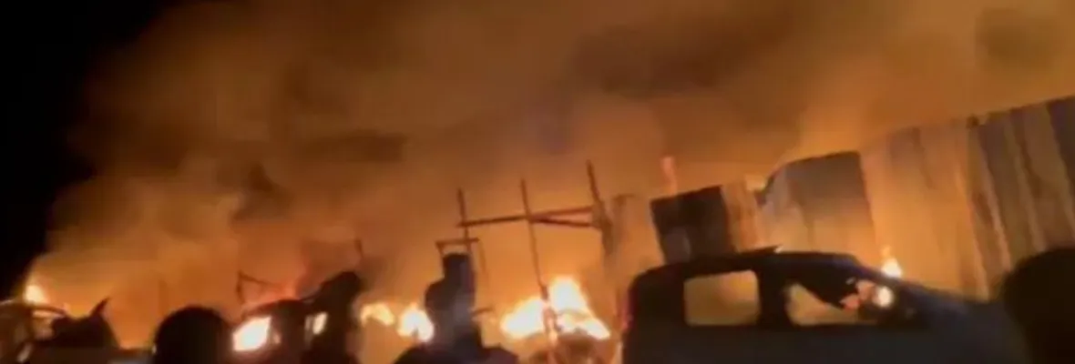 Masacre en Rafah: Familias refugiadas fueron quemadas vivas en sus carpas por bombardeo israelí con misiles