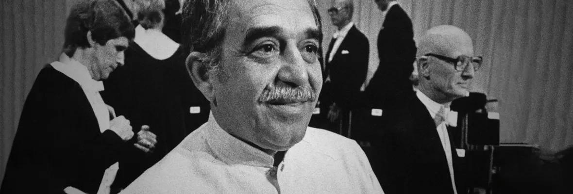 "Con tal de no ponerme frac, soy capaz de aguantar el frío": Gabriel García Márquez deslumbró en el Nobel con su irreverencia y su guayabera