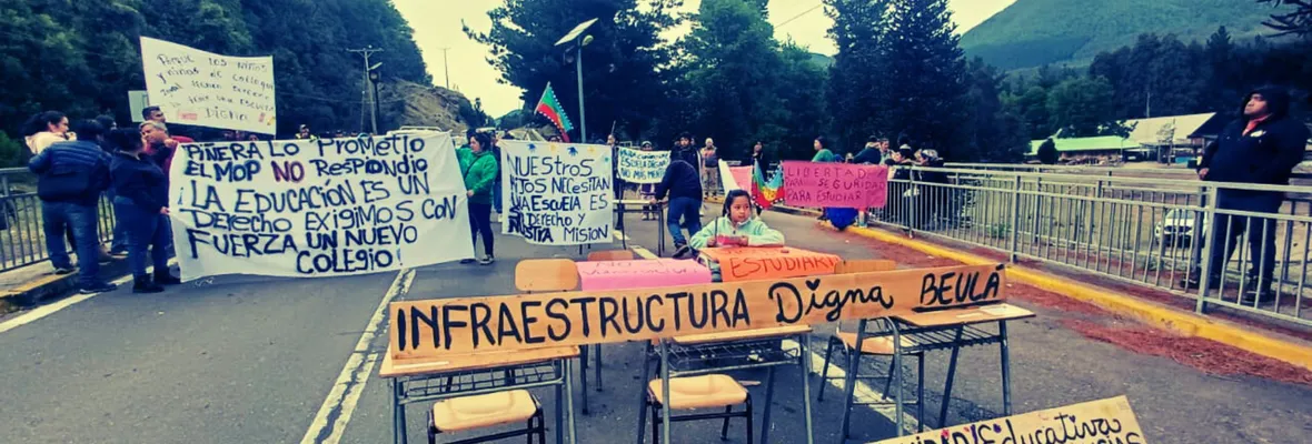 Seis años en containers: Escuela pewenche del Alto Biobío exige condiciones educativas dignas para sus alumnos