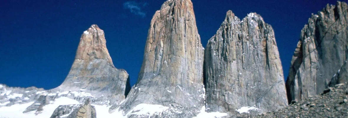 Turista holandés evita juicio tras encender cocinilla en Torres del Paine