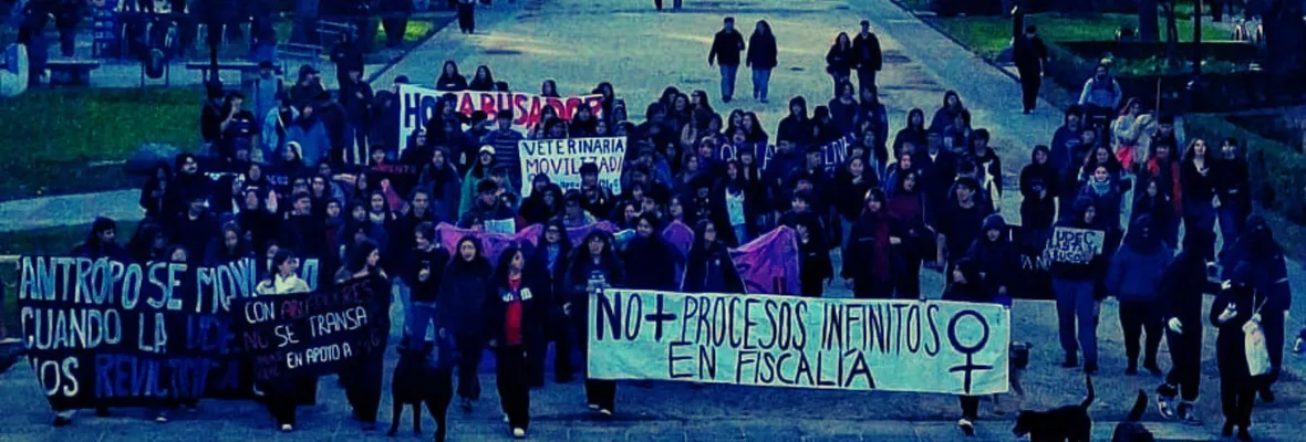 "Somos sus estudiantes, ni sus enemigos, ni delincuentes": Emplazan a rector Carlos Saavedra a dialogar con las vocerías de la movilización en la UdeC tras desalojo que terminó con seis detenidos