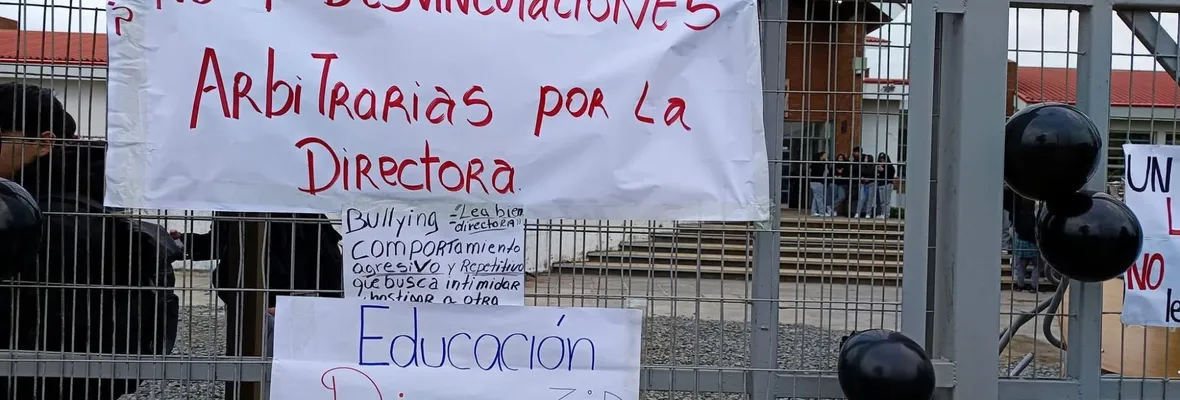 Estudiantes de Carampangue mantienen movilización, acusan infraestructura deficiente, autoritarismo y malos tratos
