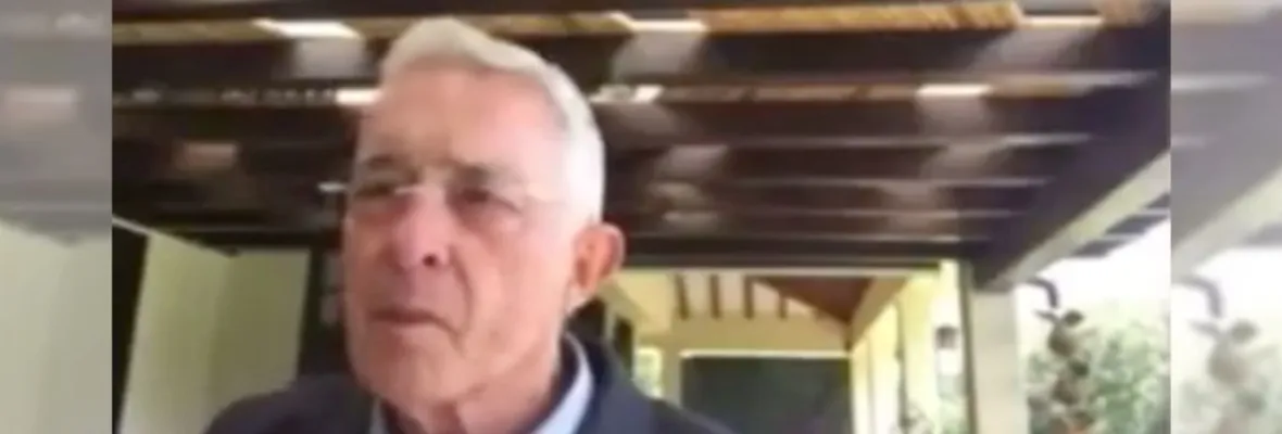 Expresidente y líder de la ultraderecha de Colombia condenado a 12 años por manipular testimonios de paramilitares