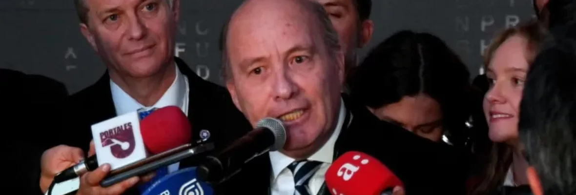 Dos días preso en Capuchinos: Ministro Quiroz fue condenado por fraude al Fisco y luego absuelto en el bullado caso MOP-Gate