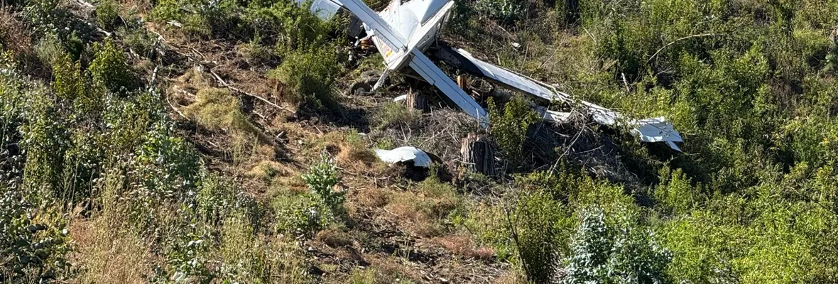 CRÓNICA: El piloto, el fuego y lo que arde debajo