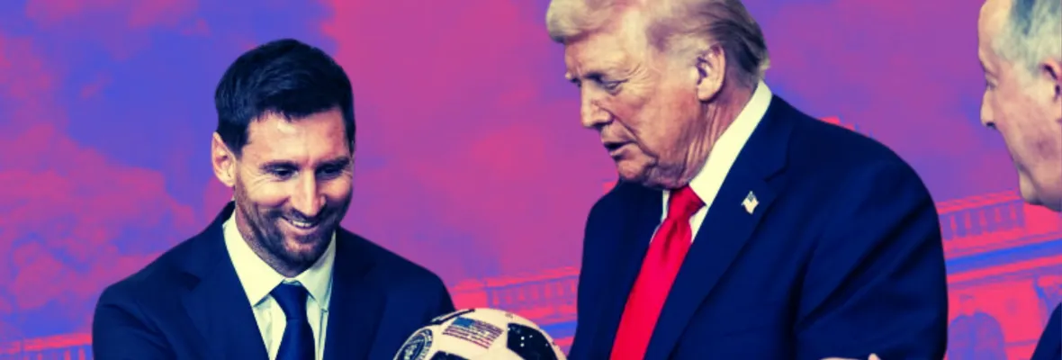 Balón con sangre y sin dignidad