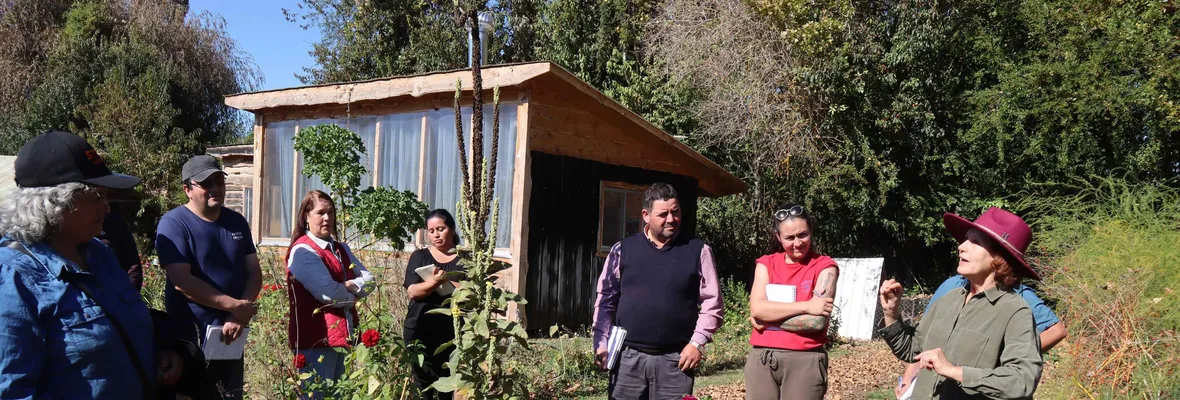 Soberanía alimentaria: curso de microbiología de suelos posibilitó el avance de la agroecología en Chile