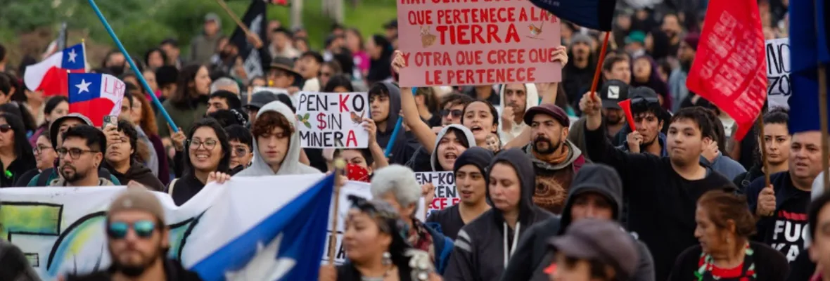 A casi cinco meses del megaincendio: marcha de Penco a Lirquén ante votación de minera de tierras raras