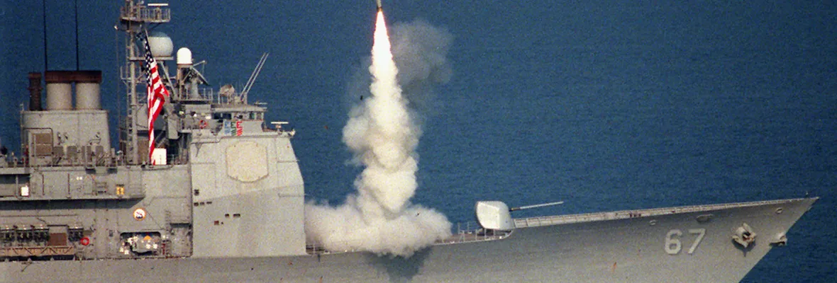 EE.UU. reanuda bombardeos contra ciudades portuarias del sur de Irán