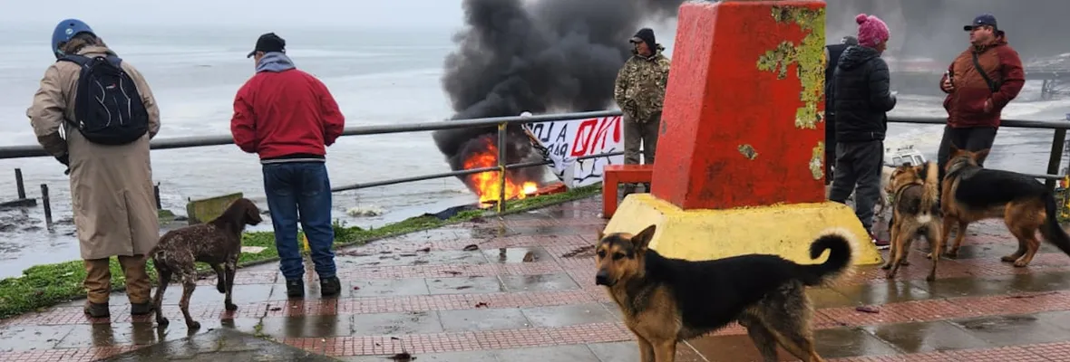 Isla Santa María en paro indefinido ante amenazas de concesiones mineras de tierras raras y centrales eólicas en el Golfo de Arauco