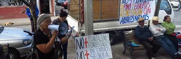 En Laja también se manifestaron contra las forestales