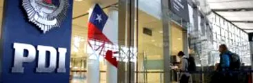 Derrota del gobierno regional y la PDI:  Corte de Antofagasta revirtió expulsión de tres jóvenes peruanos por leer textos políticos