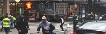 Atentado terrorista en Estocolmo: un camión embiste a una multitud