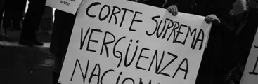 [FOTOS] Mujeres se reúnen en Concepción para dar apoyo a Nabila Rifo tras la rebaja de condena de su victimario