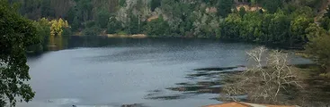 Interponen recurso por daño a la Laguna Pineda de Concepción y por riesgo de avance inmobiliario