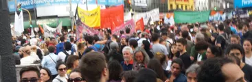 Multitudinarias marchas en Argentina a un mes de la desaparición de Santiago Maldonado