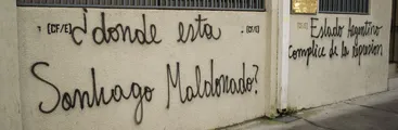 Realizan mitín por Santiago Maldonado en el consulado de Argentina en Concepción