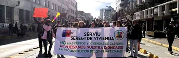 Vecinos afectados por malas políticas habitacionales se manifiestan en Concepción