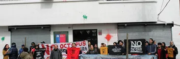 Organizaciones Ambientales entregan nuevos recursos legales contra GNL Talcahuano