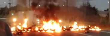 Levantan barricadas exigiendo Ruta Costera y Puente Público en San Pedro de la Paz