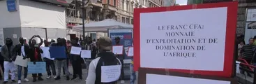 Se manifiestan en Milán contra el neocolonialismo francés en África