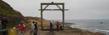 Mineros de Coronel reclaman sueldos impagos y amenazan tomarse pique