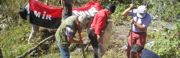 Recordando el sendero de la guerrilla en Neltume: la montaña nunca olvida
