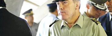 Se quema el último fusible de Chadwick: Piden renuncia a Hermes Soto