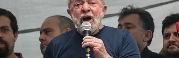 Lula cesa en sus cargos a 40 militares de la residencia presidencial de Brasil