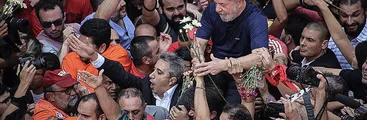 El Pueblo Brasileño resiste la entrega de Lula a las autoridades